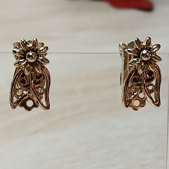 Vintage Fashion Costume Jewelry Metal Gold Tone Flower Clip-on Earrings #77W - Picture 5 of 6